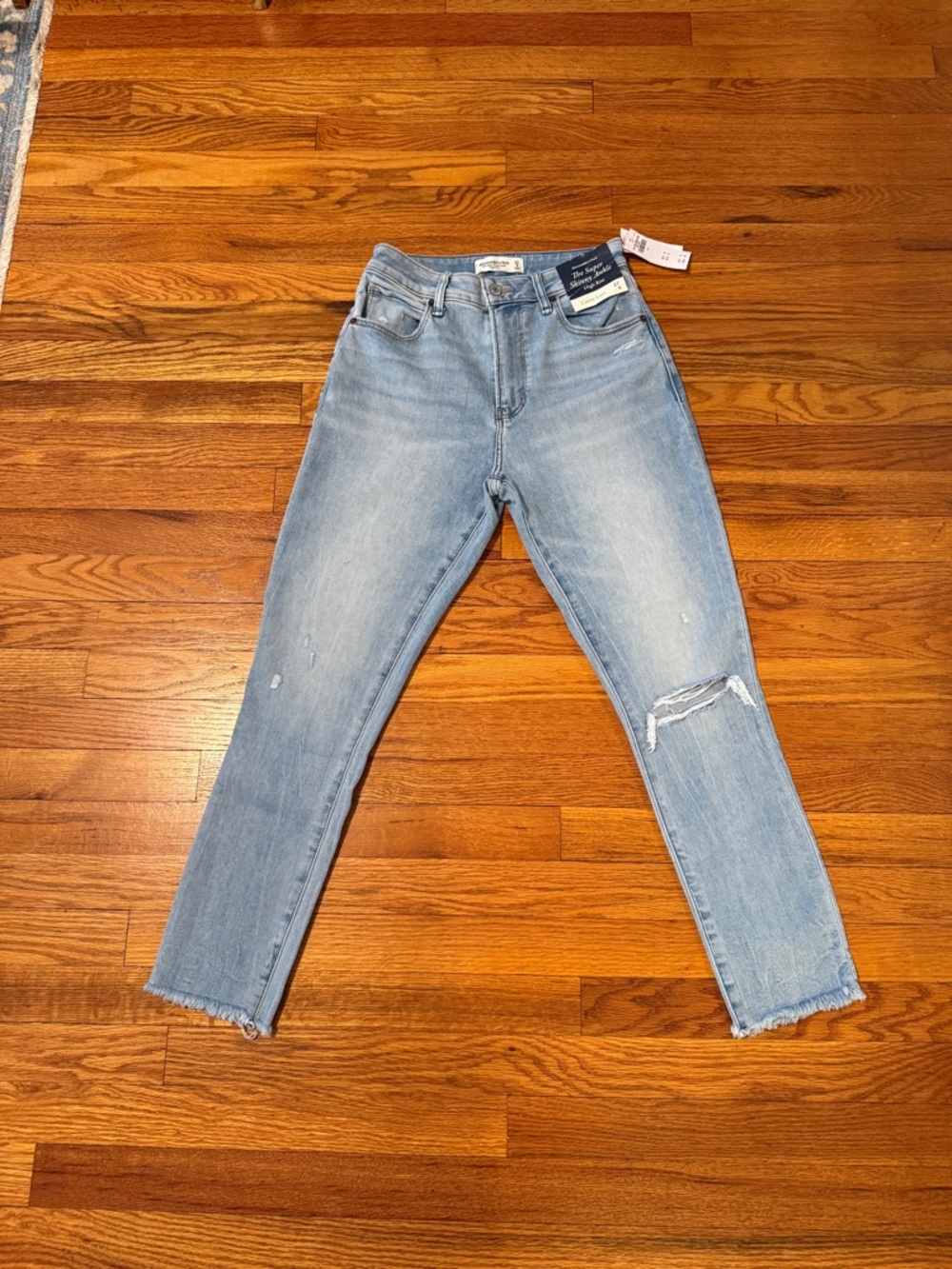 A&F skinny jeans!